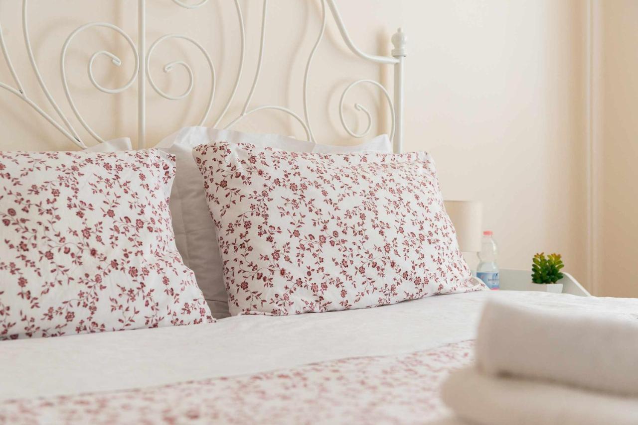 Granny S House Nettuno Villa Ngoại thất bức ảnh